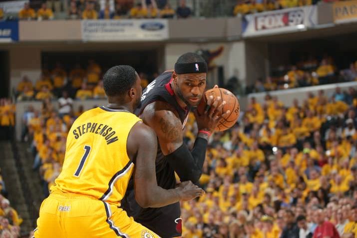 download-nba-playoffs-2014-full-game-2-pacers-vs-heat-lebron-james-lance-stephenson