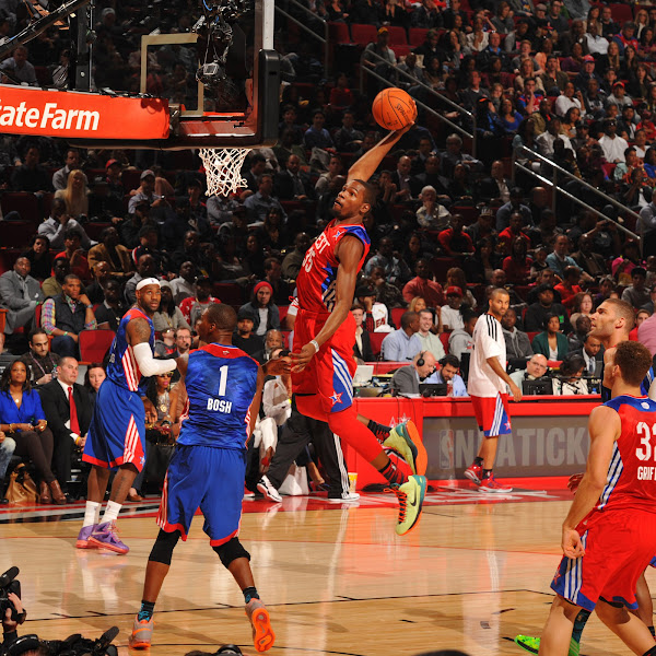 Kevin Durant #35 of the Western Conference All-Stars goes up for a dunk against Chris Bosh #1 of the Eastern Conference All-Stars during 2013 NBA All-Star Game on February 17, 2013 at the Toyota Center in Houston, Texas.